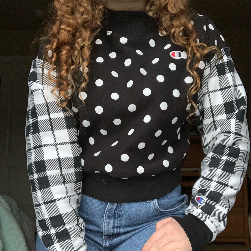 Champion Reverse Weave Cropped Crewneck 🏁✨